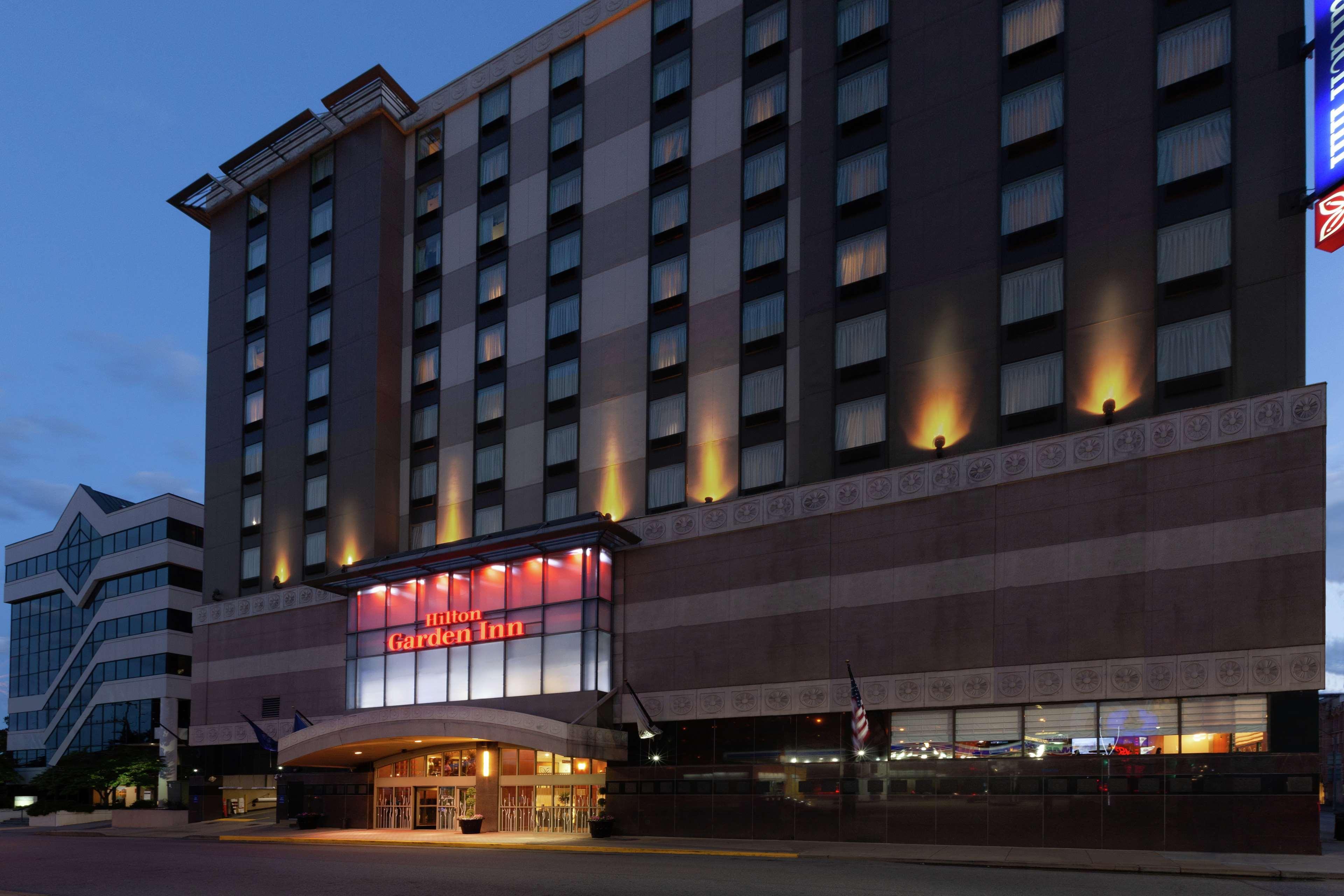 Hilton Garden Inn Pittsburgh University Place Esterno foto