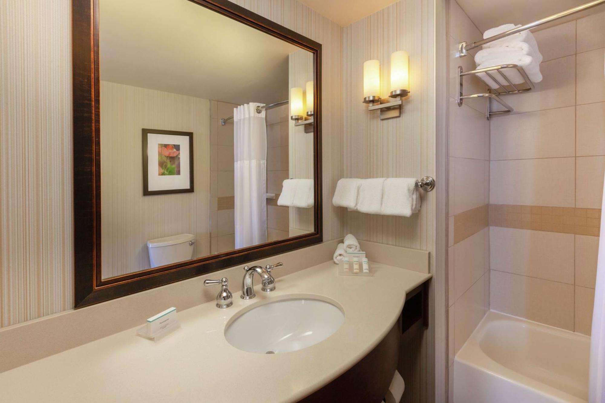 Hilton Garden Inn Pittsburgh University Place Esterno foto